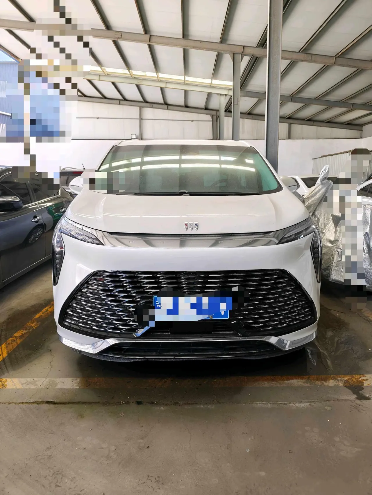 Buick 2025 Century 48V 2.0T Yunshi Edition 6-seat Automatic Gear 2