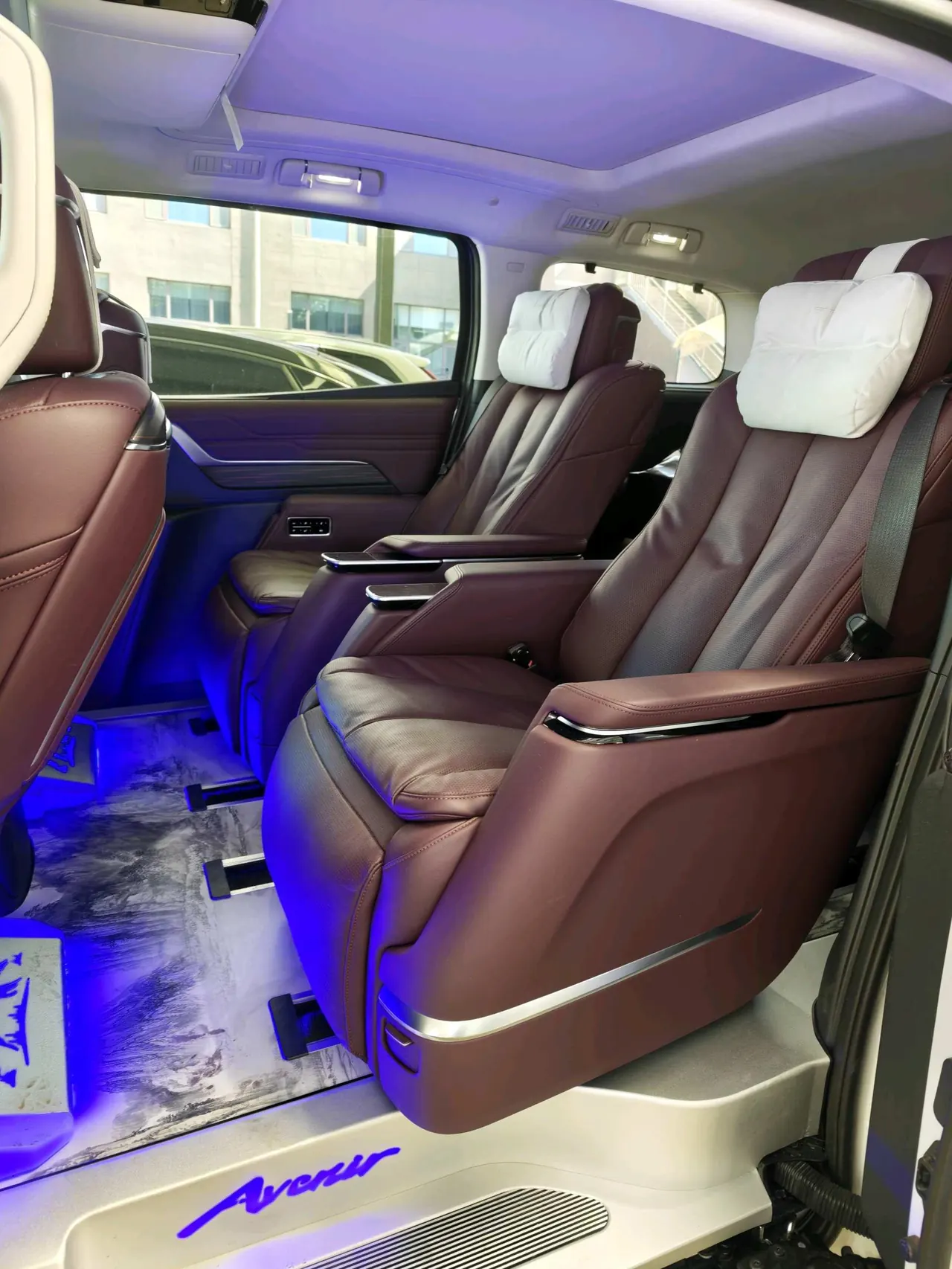 Buick 2025 Century 48V 2.0T Yunshi Edition 6-seat Automatic Gear 6