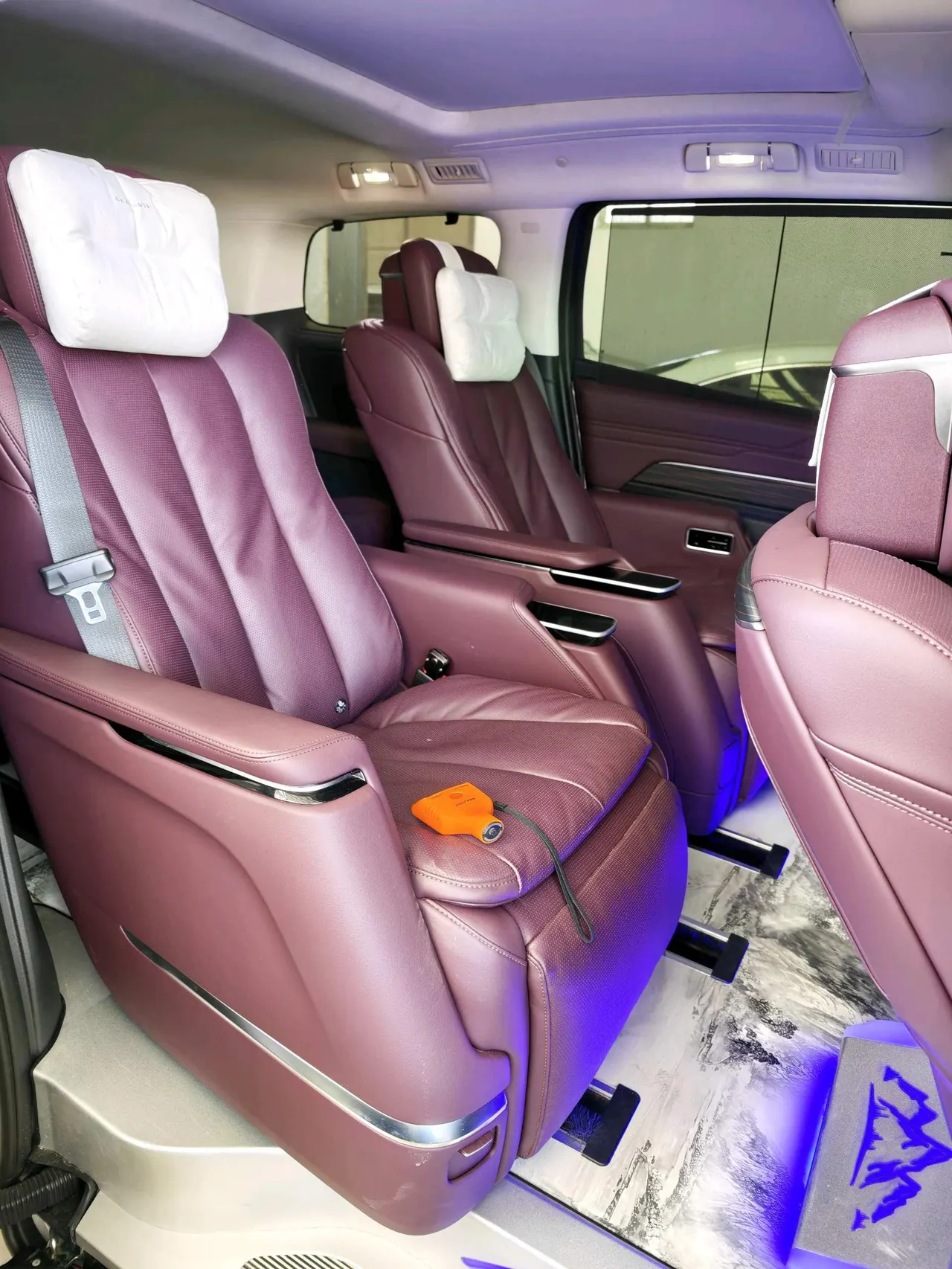 Buick 2025 Century 48V 2.0T Yunshi Edition 6-seat Automatic Gear 8