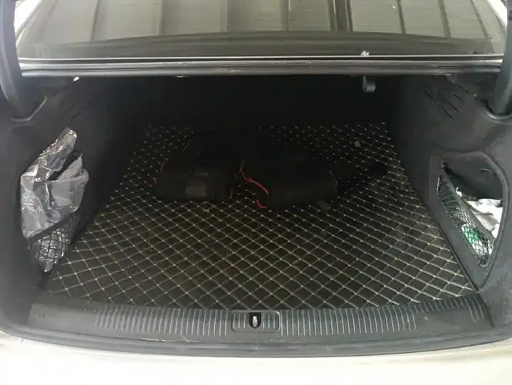 Audi A4L 2022 40 TFSI Deluxe Elegant 4