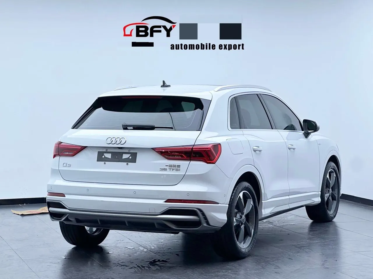 Audi 2022 Q3 1.4TFSI 35TFSI Fashion Dynamic Automatic 3