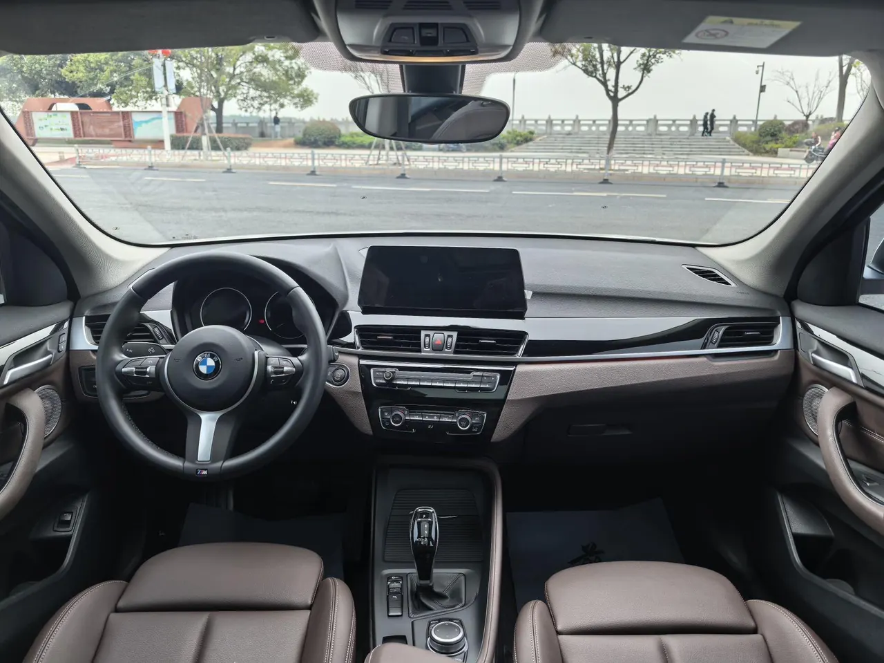 BMW 2022 X1 sDrive25Li 2.0T Leading Automatic Gear 6