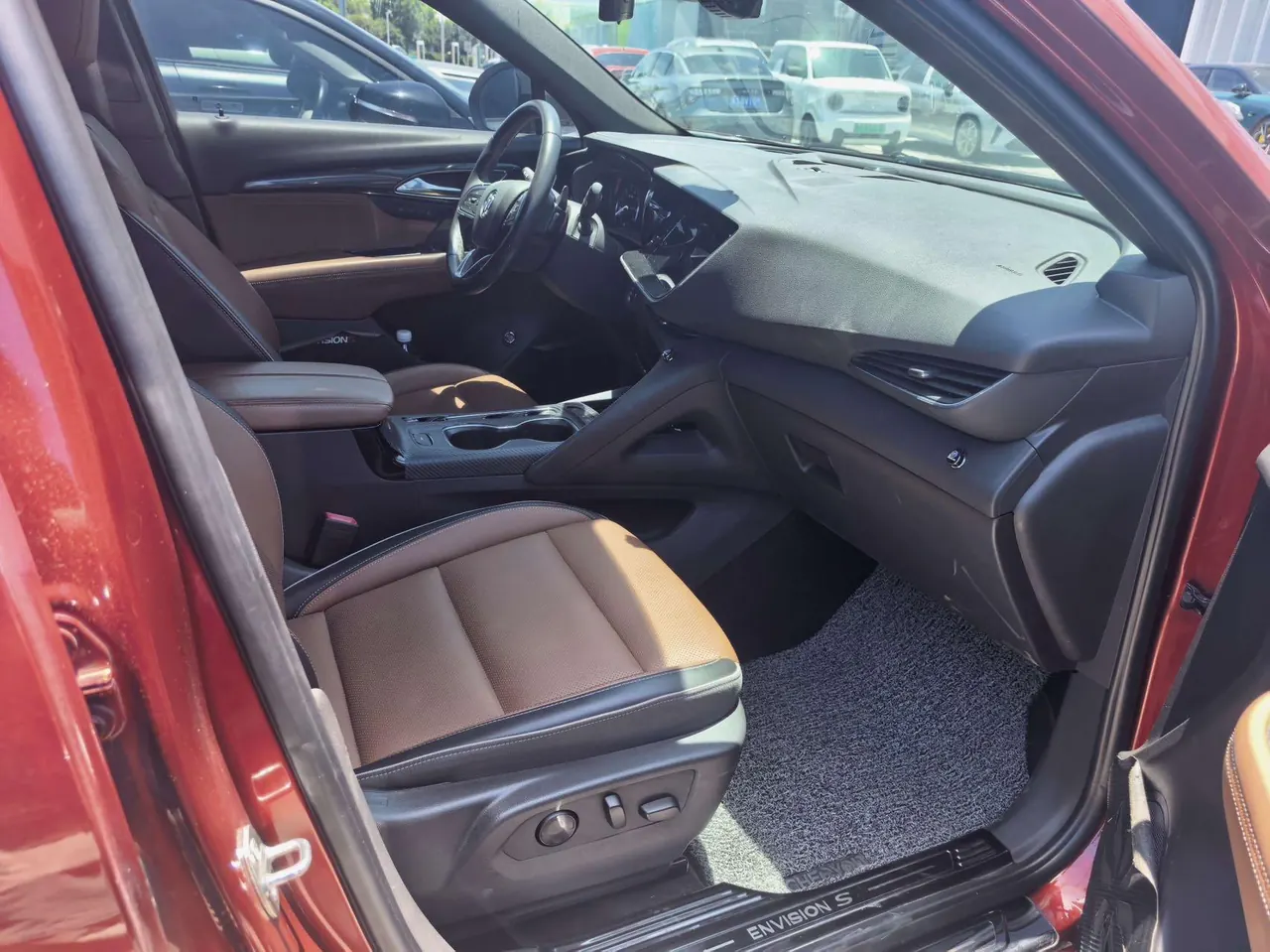 Buick 2020 Angkewei S 2.0T 652T Two-Drive Limited S Sports Edition Automatic Gear 4