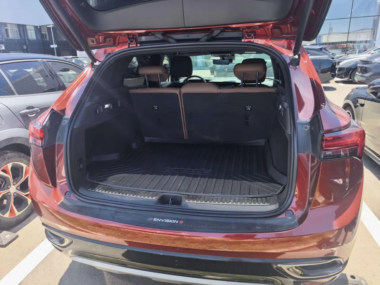 Buick 2020 Angkewei S 2.0T 652T Two-Drive Limited S Sports Edition Automatic Gear 5
