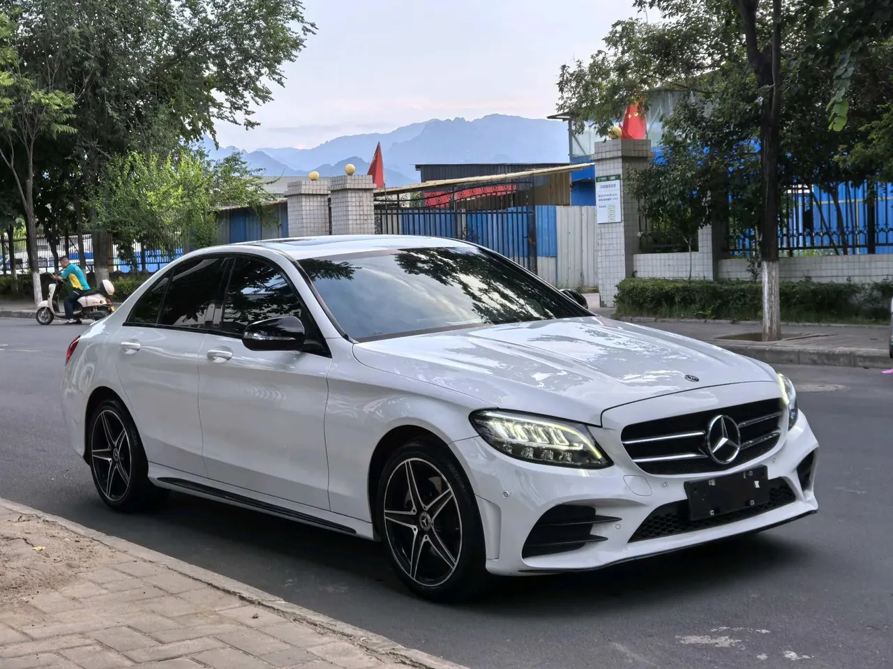 Mercedes Benz Class C 2020 C 260 48V 1.5T Sports Edition Automatic Gear 3
