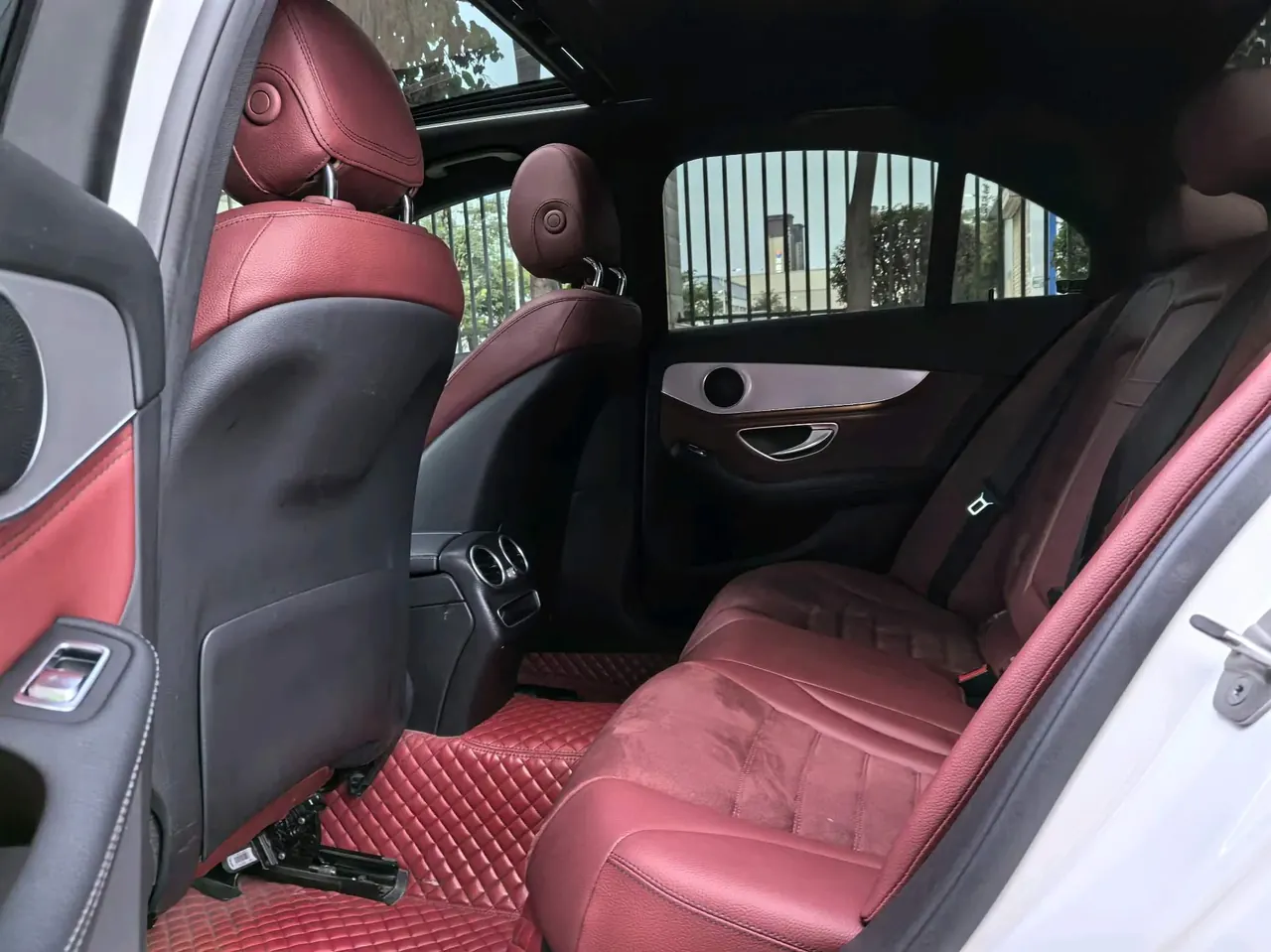 Mercedes Benz Class C 2020 C 260 48V 1.5T Sports Edition Automatic Gear 4