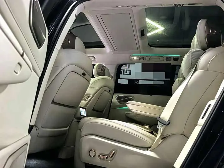 LYNK&amp;CO 900 2025 2.0T Ultra 6 8