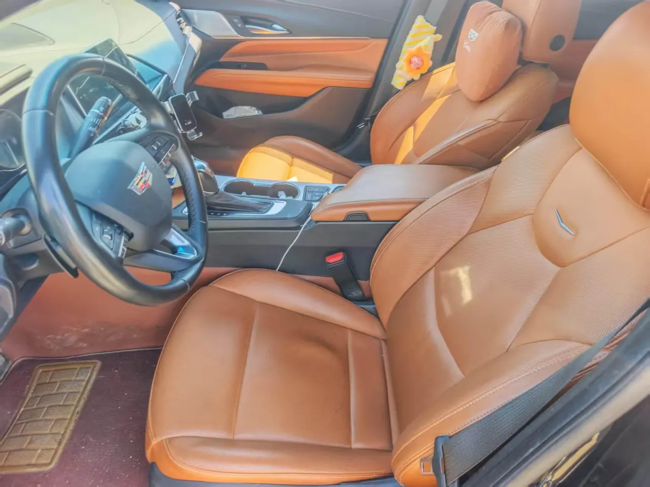 Cadillac 2022 CT4 2.0T 28T luxury automatic gear 3