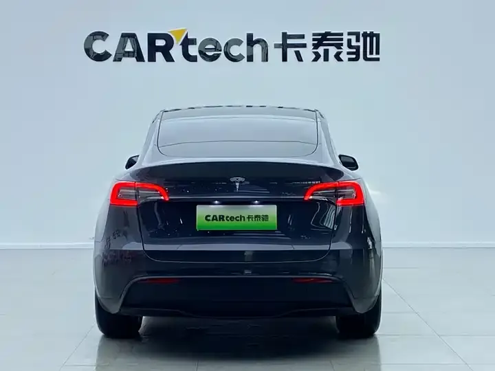 Model Y 2024 rear-wheel drive version 4