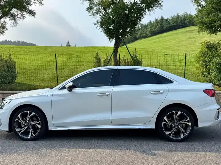 Audi A3 2022 A3L Limousine 35 TFSI Fashion Sport 4