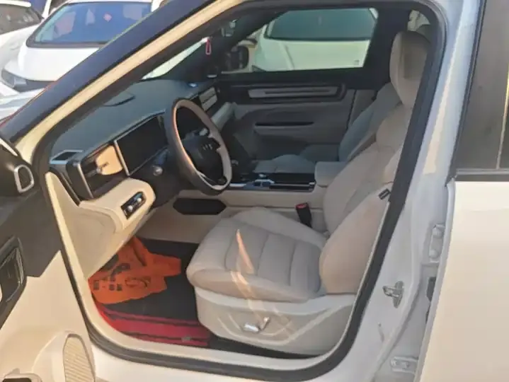 Geely ICON 2023 1.5TD Chocolate Alcoholic Edition 9