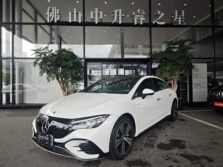 Open image lightbox: Mercedes Benz EQE 2025 500 4MATIC Pioneer Edition