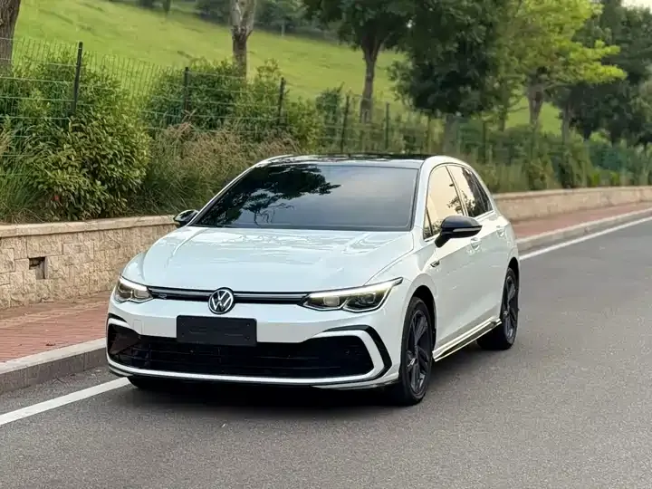 Open image lightbox: Golf 2023 facelift 280TSI DSG R-Line Lite