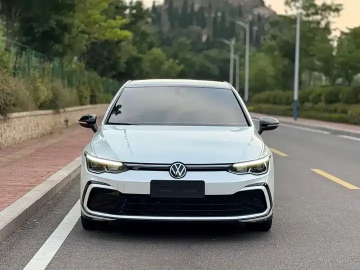 Golf 2023 facelift 280TSI DSG R-Line Lite 2