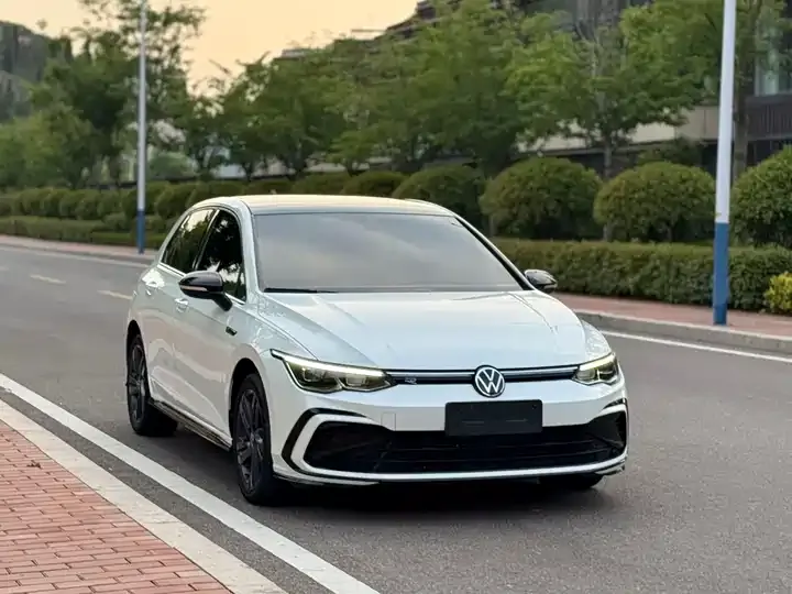 Golf 2023 facelift 280TSI DSG R-Line Lite 3