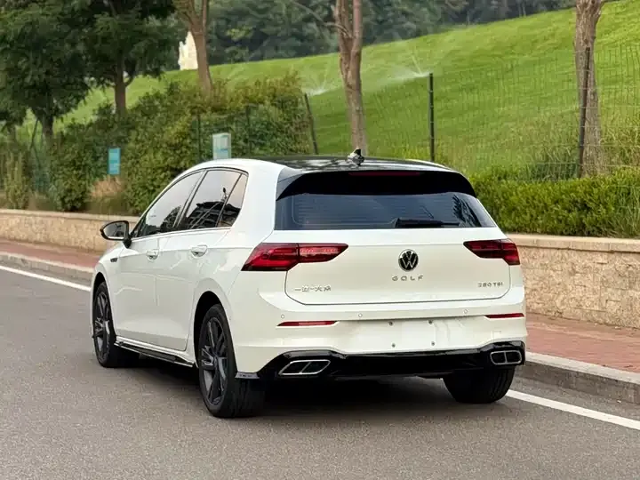 Golf 2023 facelift 280TSI DSG R-Line Lite 5