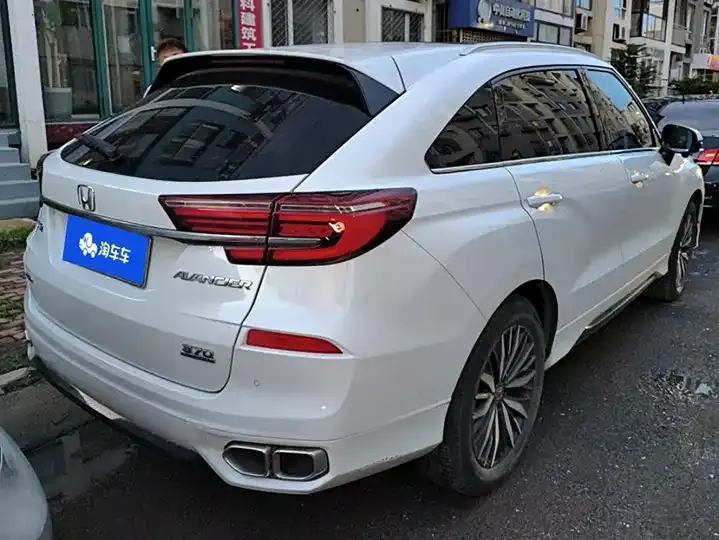 AVANCIER 2020 370TURBO All-Wheel Drive Prestige Edition 3