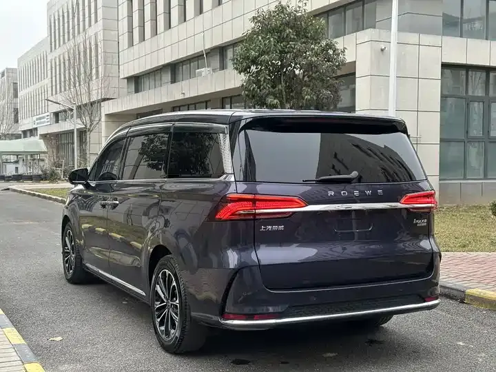 Roewe iMAX8 2022 400TGI Gathering Edition 6