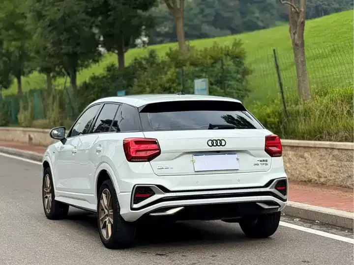 Audi Q2L 2022 35 TFSI Fashion Dynamic 5