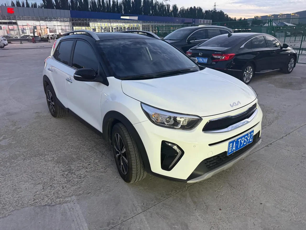 Kia 2021 Yi Run 1.4 Stepless Sunroof Automatic Transmission 3
