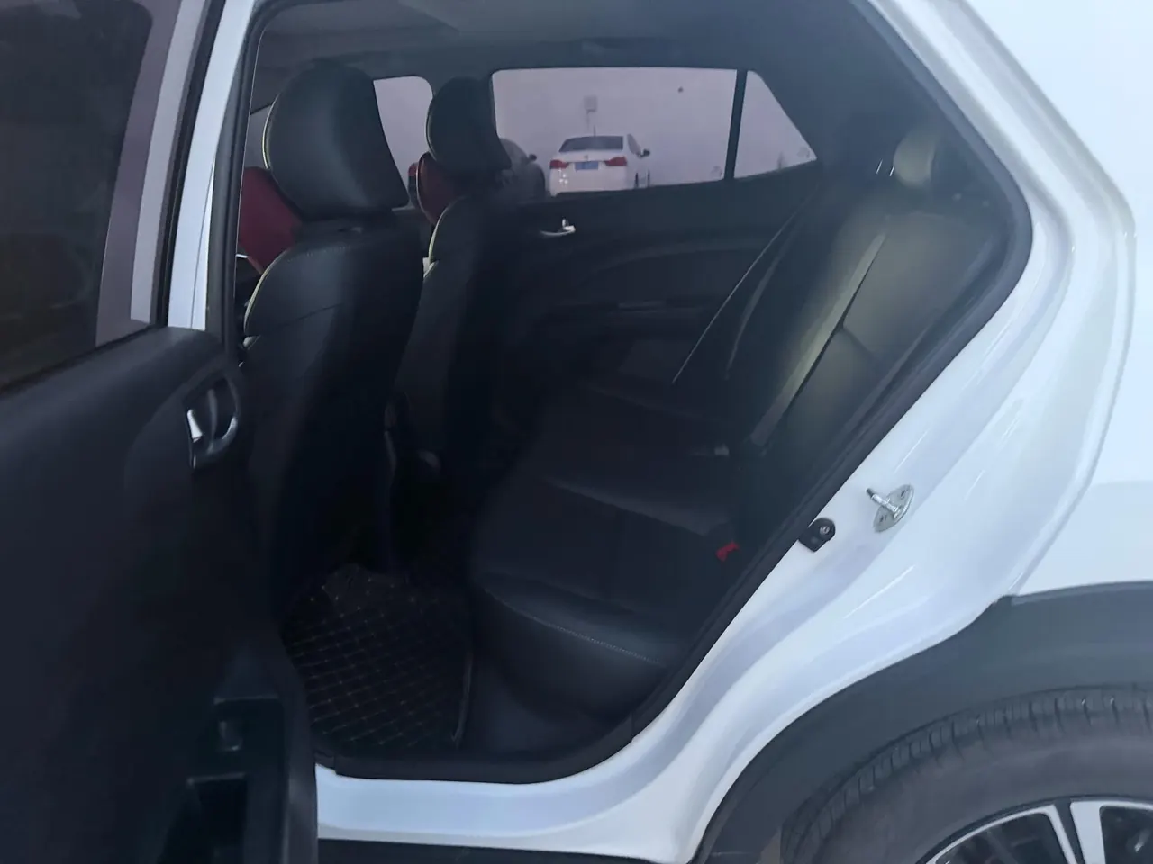 Kia 2021 Yi Run 1.4 Stepless Sunroof Automatic Transmission 6