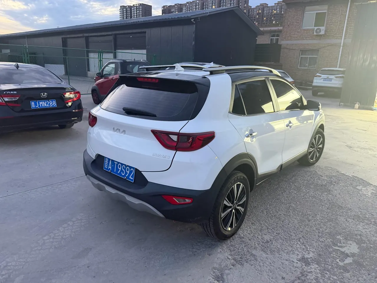 Kia 2021 Yi Run 1.4 Stepless Sunroof Automatic Transmission 7