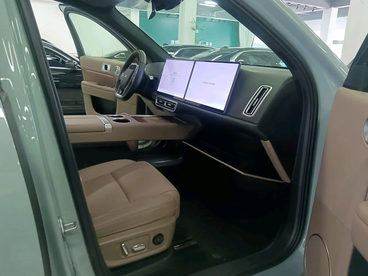 Li 2024 L6 Max automatic gear 3