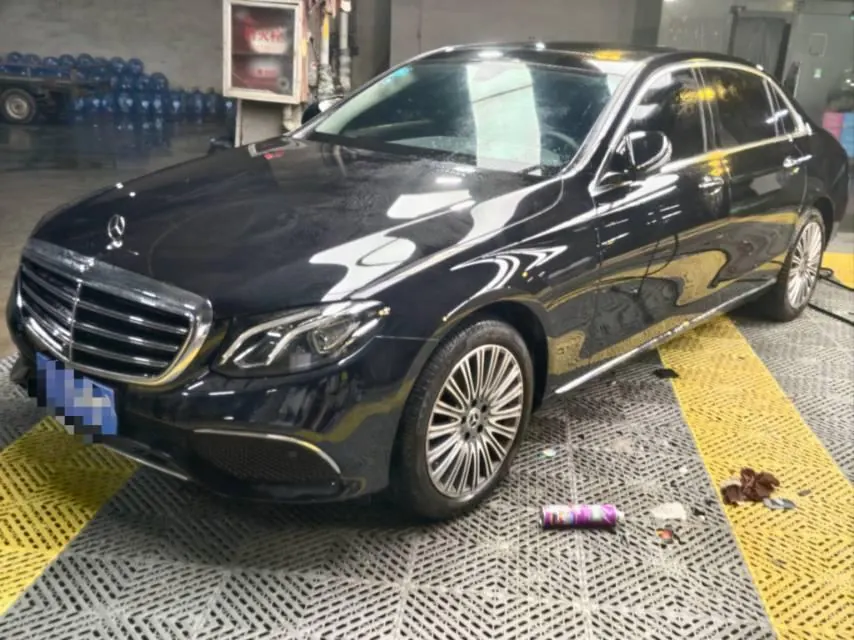 Mercedes Benz E-Class 2020 E 300 L 2.0T Fashion Automatic Gear - View 1