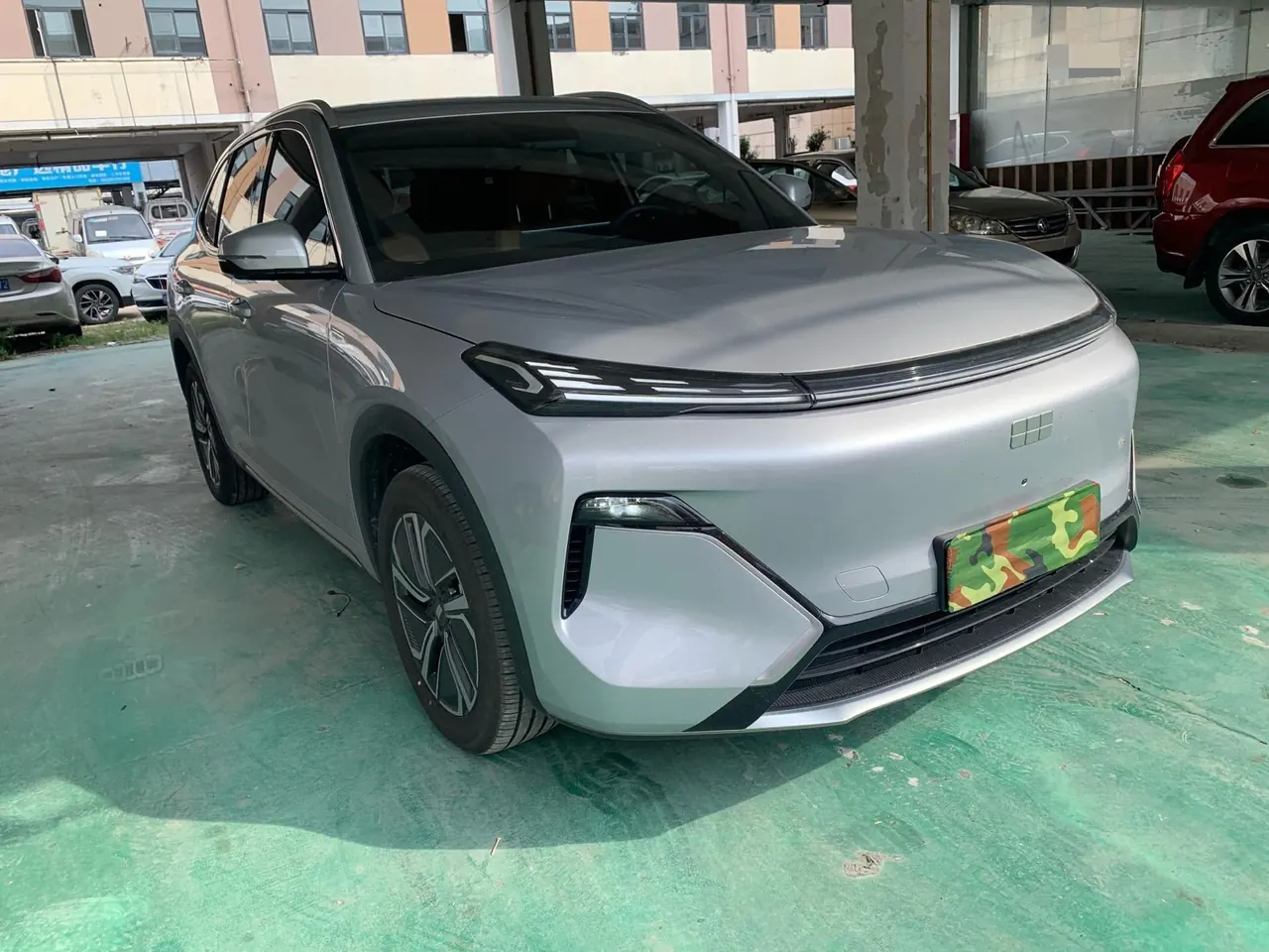 Geely Galaxy 2025 Starship 7 EM-i 1.5 120km Sailing Edition Automatic Gear 3