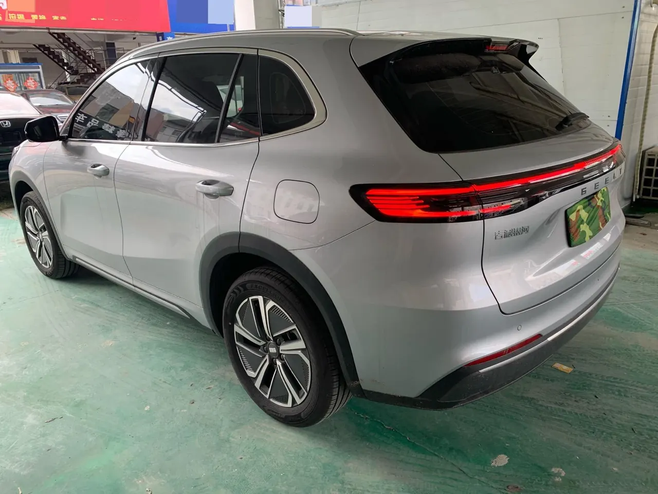 Geely Galaxy 2025 Starship 7 EM-i 1.5 120km Sailing Edition Automatic Gear 7