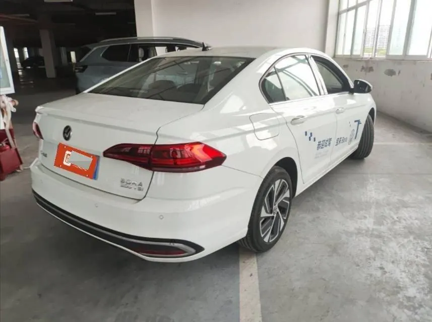 Volkswagen 2025 Bora 1.2TSI 200TSI Yuexing PRO Edition Automatic Gear 4