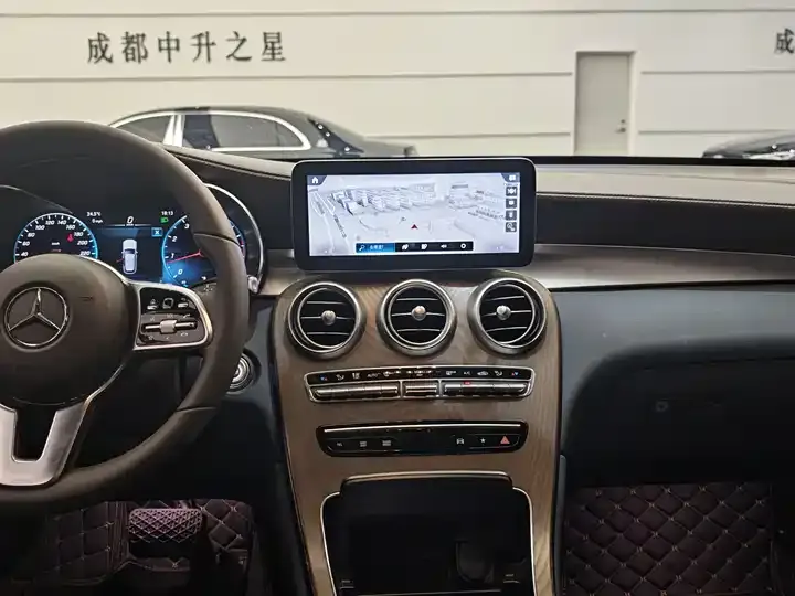 Mercedes Benz GLC 2022 model modified GLC 260 L 4MATIC luxury model 11
