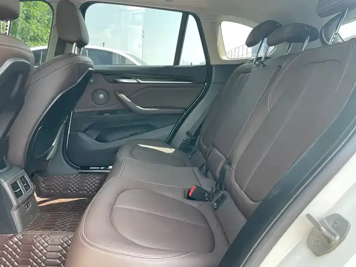 BMW X1 2022 model change xDrive25Li exclusive type 5
