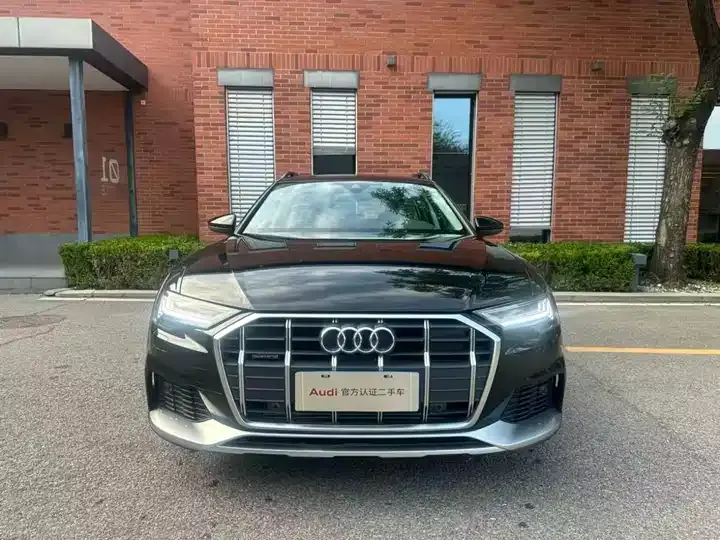 Audi A6 (Imported) 2024 allroad quattro 55 TFSI Exclusive Off-road Model 11