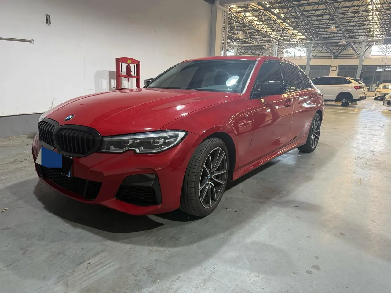 Open image lightbox: BMW 3 Series 2022 320Li 2.0T M Sports Suit (Modified) Automatic Gear