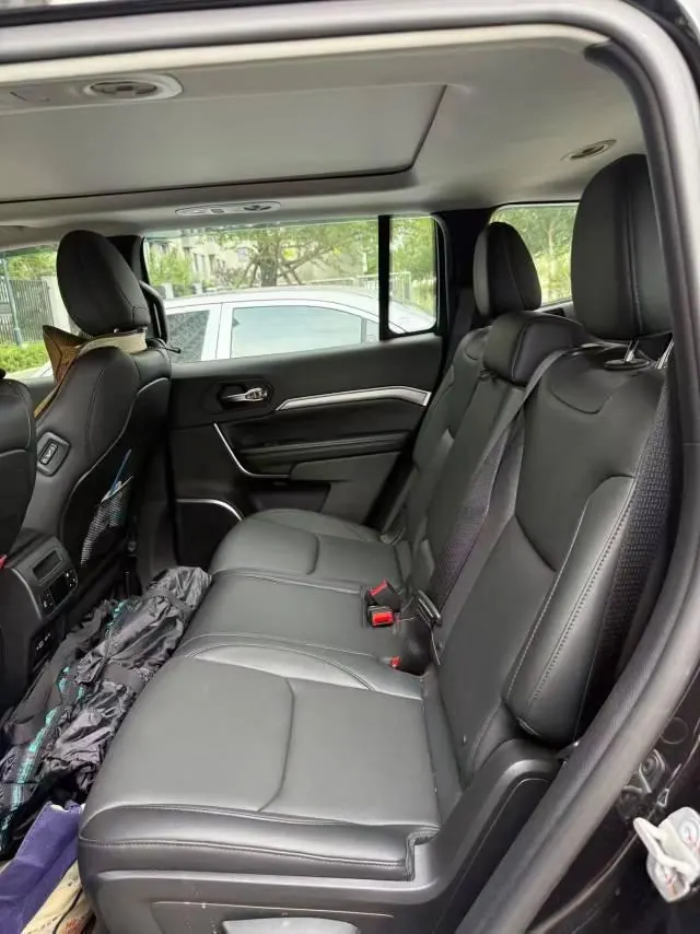 Jeep 2020 big commander 2.0T four-wheel drive elite enhanced automatic gear 4