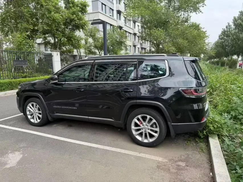 Jeep 2020 big commander 2.0T four-wheel drive elite enhanced automatic gear 6