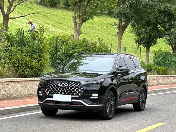 Открыть галерею: Ruihu 7 2022 Super Edition 1.5T CVT Super Hero
