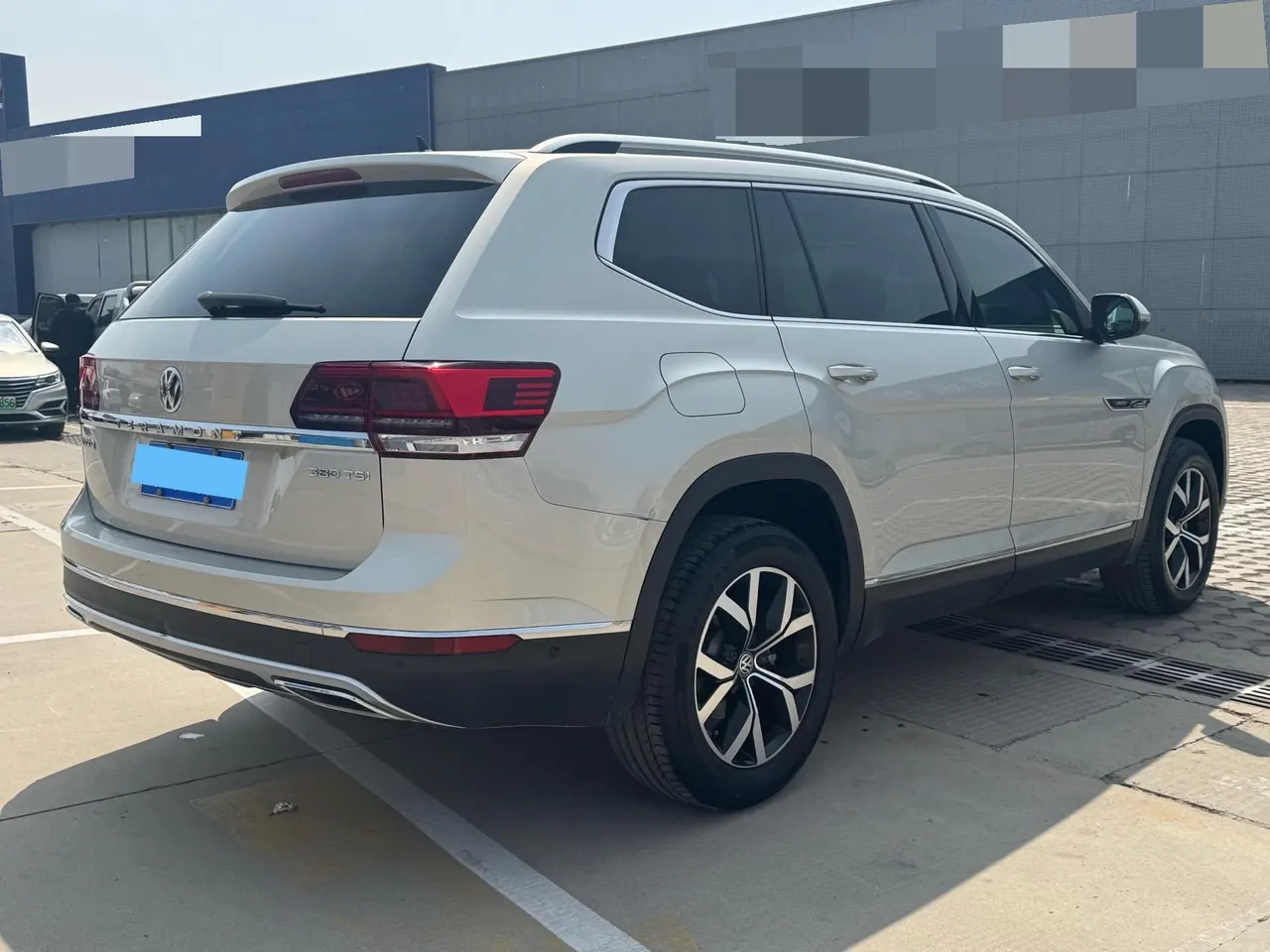 Volkswagen 2020 Tuang 2.0TSI 380TSI Four-wheel Drive Deluxe Edition Automatic Gear 12