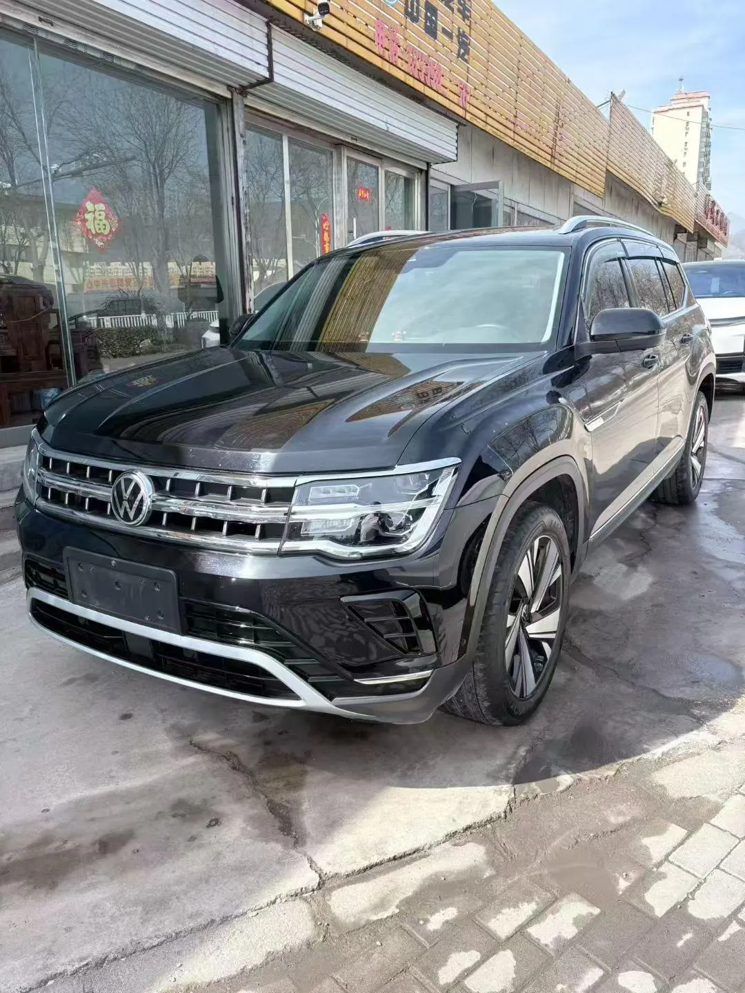 打开图片灯箱:Volkswagen 2024 Tuang 2.0TSI 380TSI four-wheel drive Longyao version automatic gear
