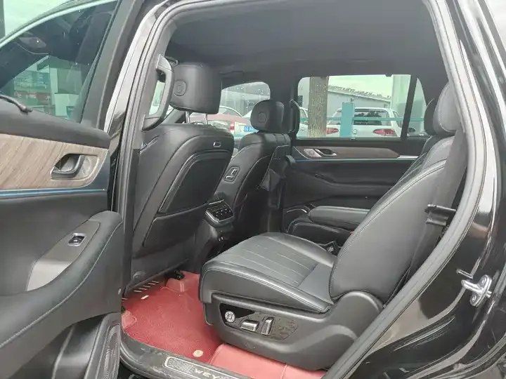 WEY Blue Mountain 2023 Four-wheel Drive Long Endurance Edition 9