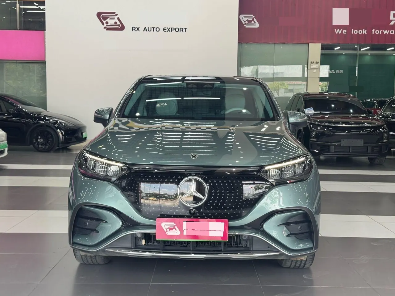 Mercedes Benz 2024 EQE SUV 500 4MATIC EQE SUV 500 4MATIC Deluxe Edition Automatic 2