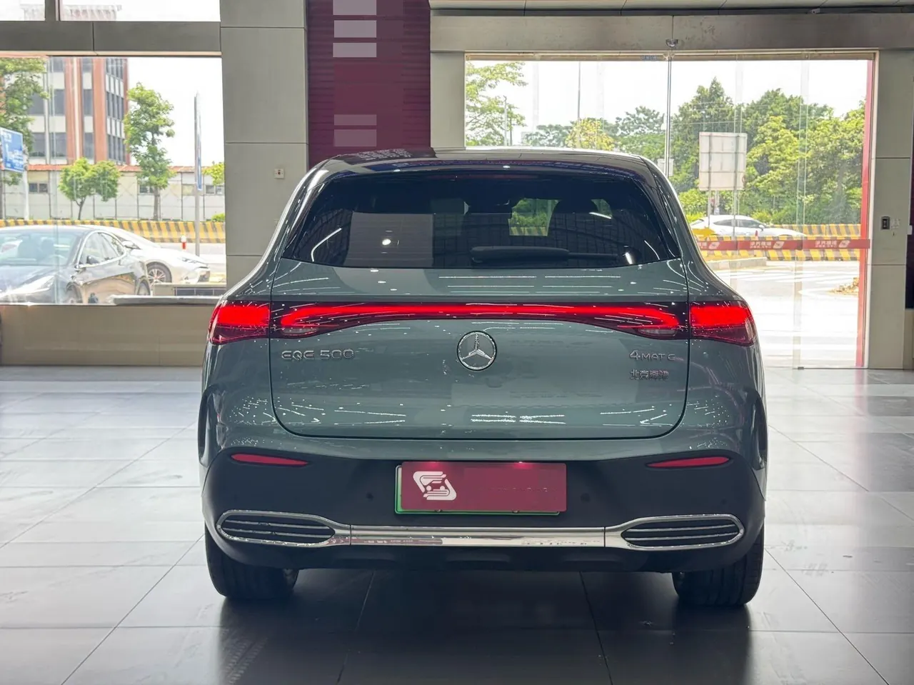 Mercedes Benz 2024 EQE SUV 500 4MATIC EQE SUV 500 4MATIC Deluxe Edition Automatic 4