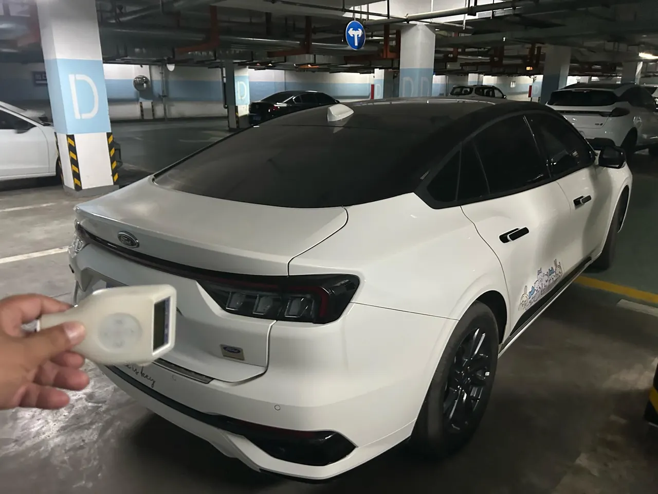Ford 2025 Mondeo 2.0T EcoBoost Luxury Automatic 3