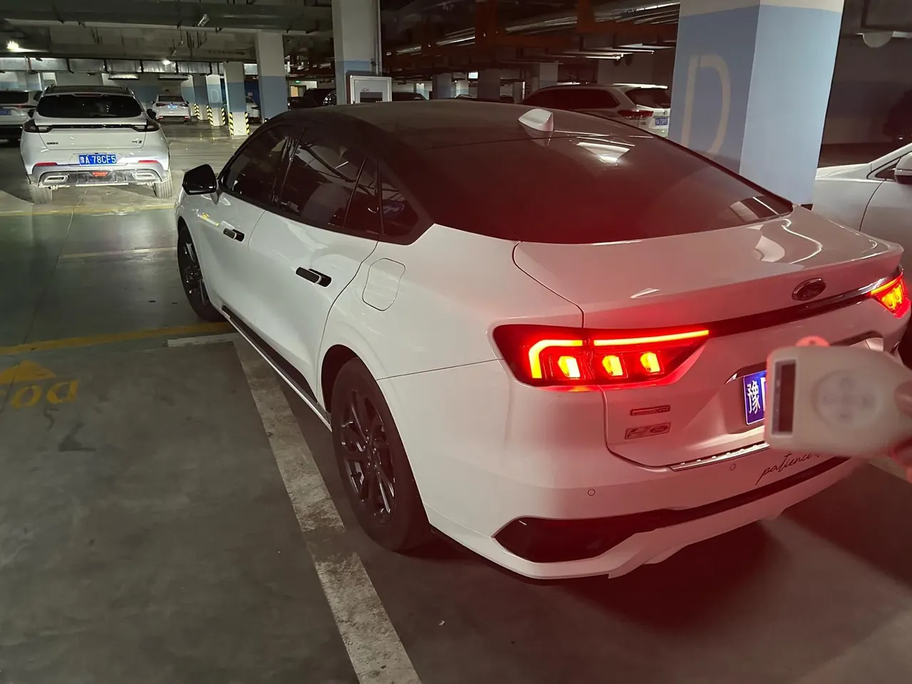 Ford 2025 Mondeo 2.0T EcoBoost Luxury Automatic 4