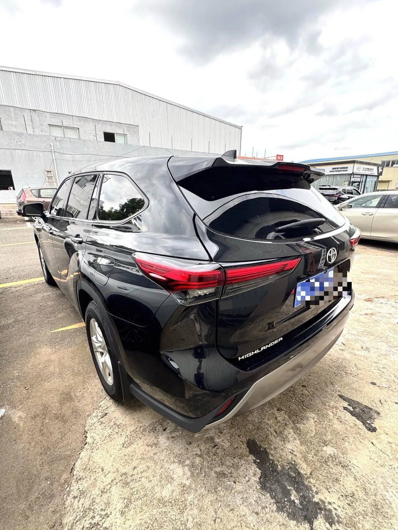Toyota 2026 Highlander Dual Engine 2.5 Stepless Intelligent Electric Hybrid Two-Drive Elite Edition 5-seat Automatic Transmission 5