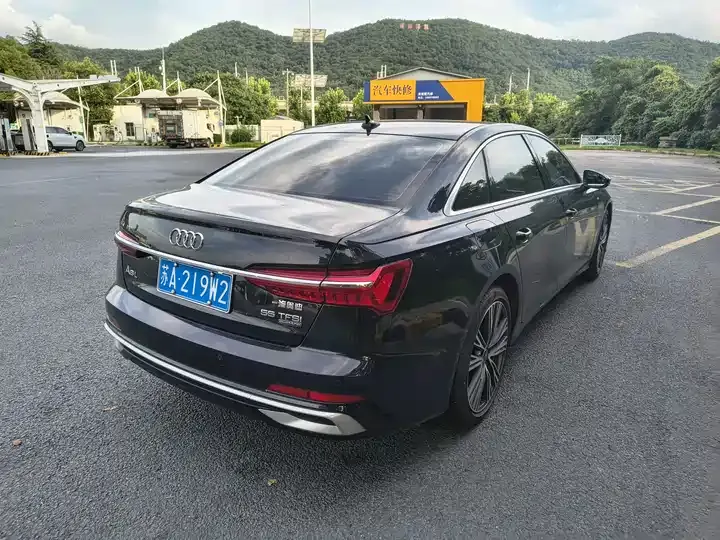 Audi A6L 2023 to 55 TFSI quattro Enjoy Dynamic 4