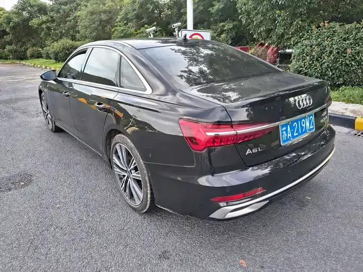 Audi A6L 2023 to 55 TFSI quattro Enjoy Dynamic 6