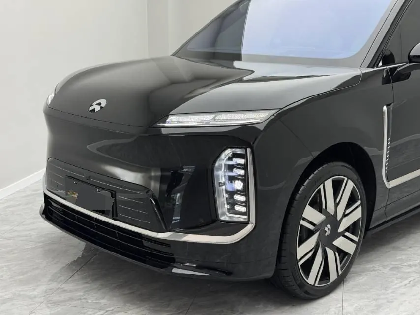 NIO 2026 ES 9 102kWh Administrative Island Signature Edition Automatic Gear 2