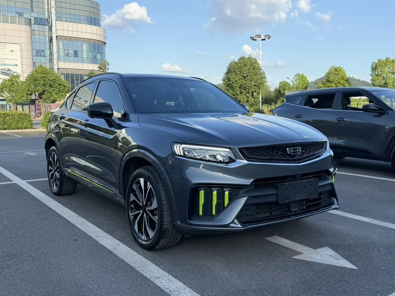 Geely 2021 xingyue S 2.0TD two-drive lightning version automatic gear 3